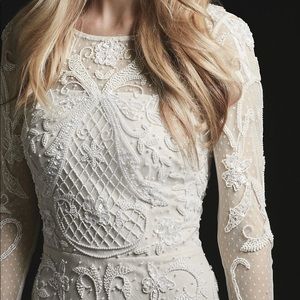 Wedding dress long sleeve beaded 14-16